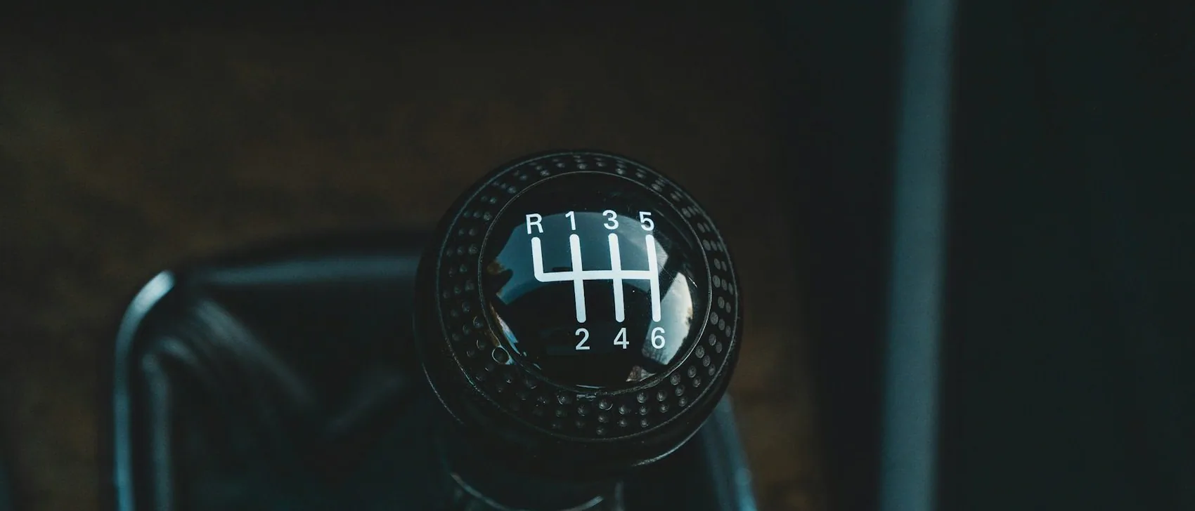a manual gear knob